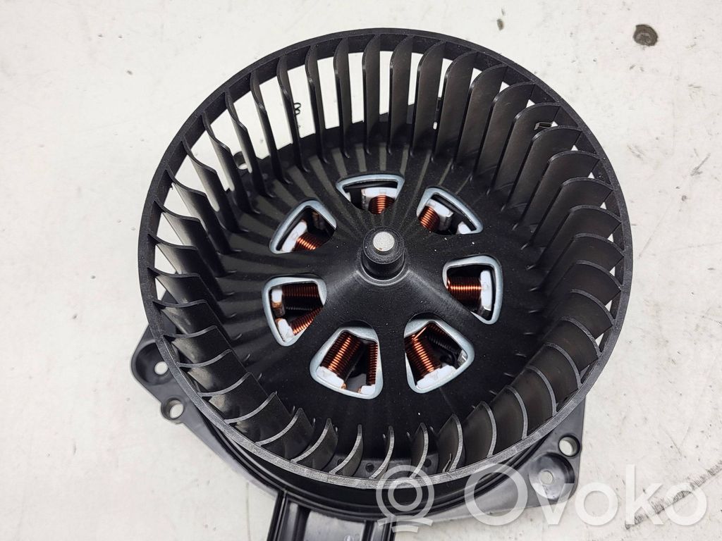 BMW 3 G20 G21 Ventola riscaldamento/ventilatore abitacolo 