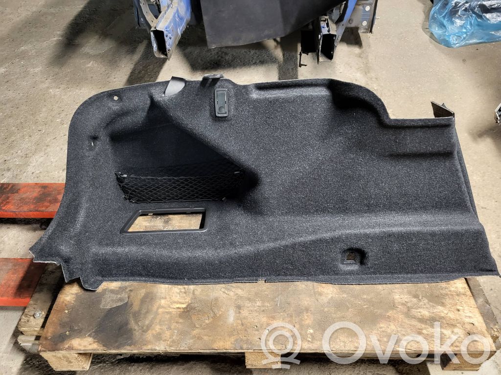 BMW 5 G30 G31 G38 Boczek / Tapicerka / bagażnika 
