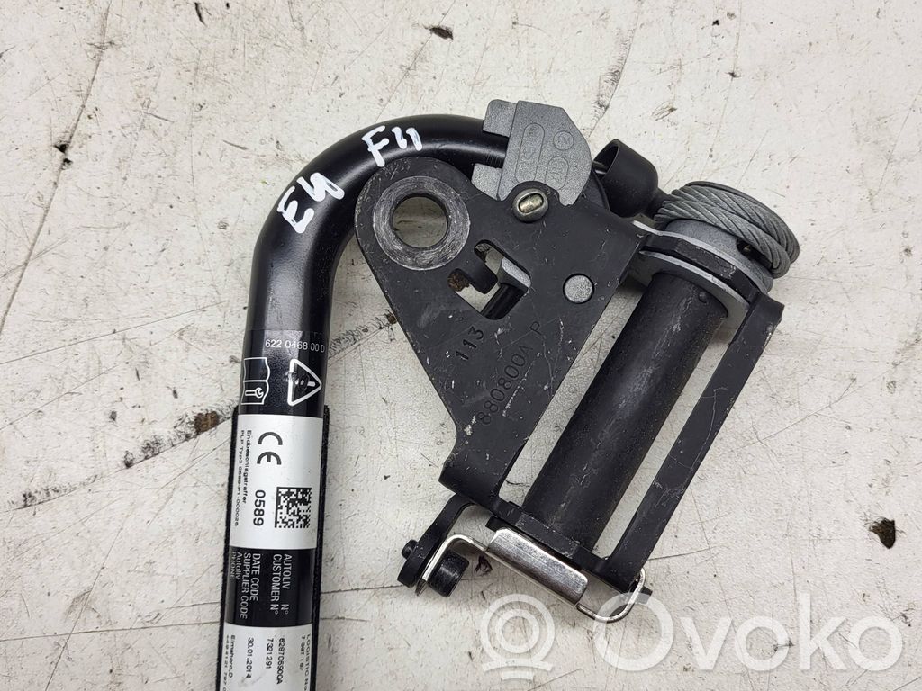BMW 5 F10 F11 Klamra przedniego pasa bezpieczeństwa 