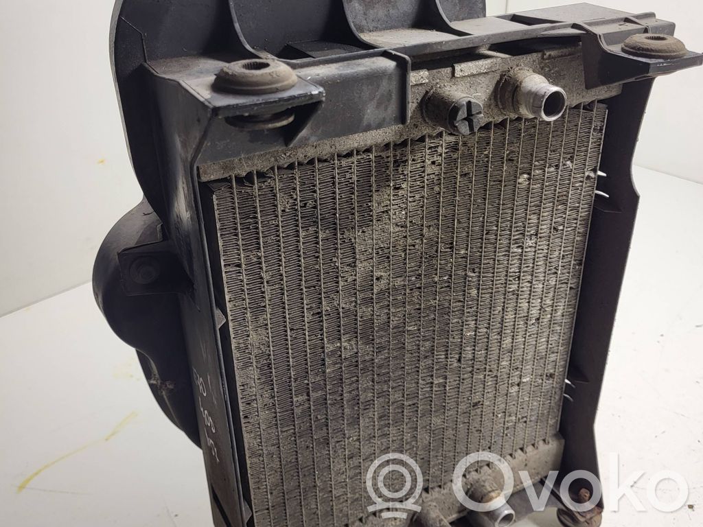 Fixation de radiateur   7555206,PA66GF30,R8865001