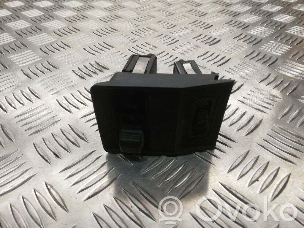 BMW 5 E34 Fog light switch 