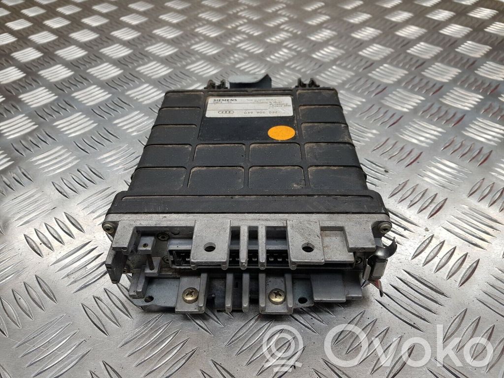 Unidad de control/módulo del motor   039906022,5WP4194