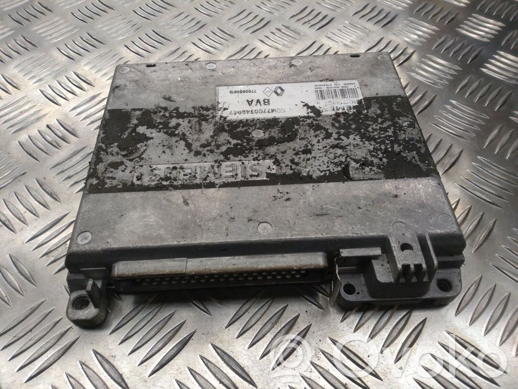 Renault Clio II Engine control unit/module 