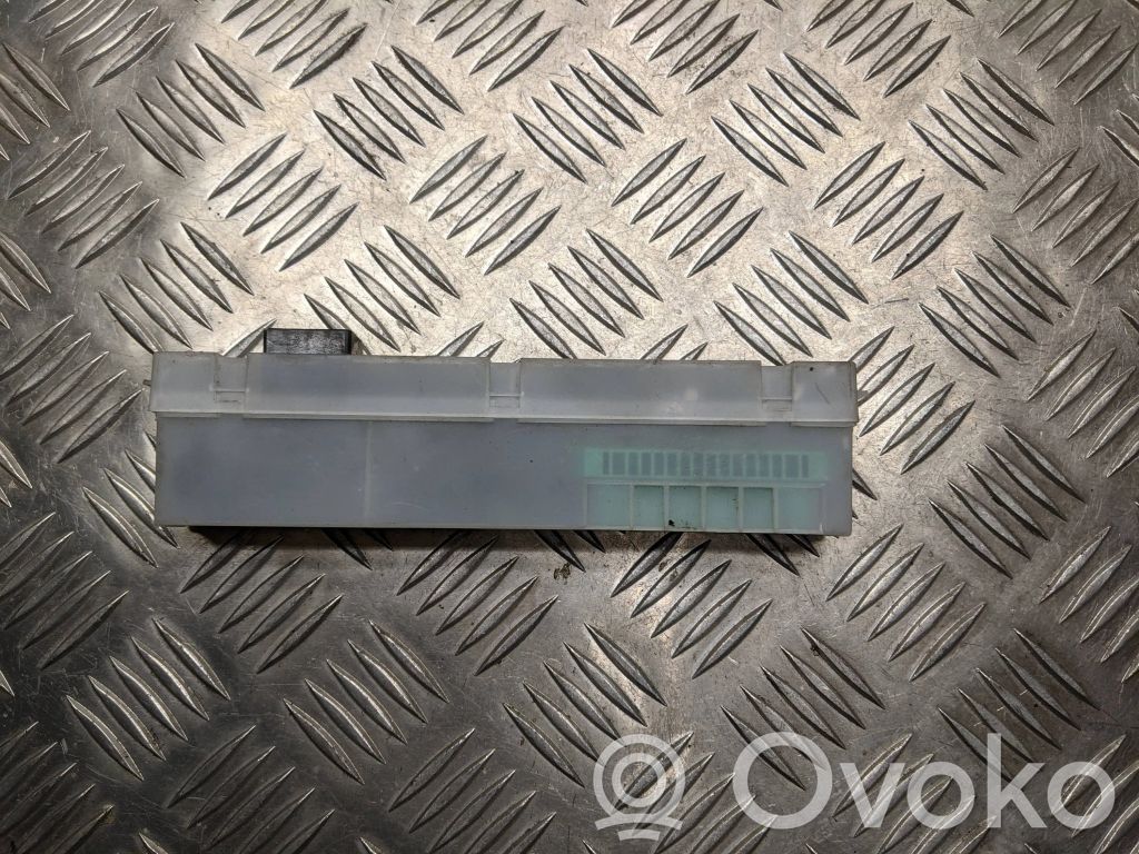 Mazda 323 F Climate control unit 