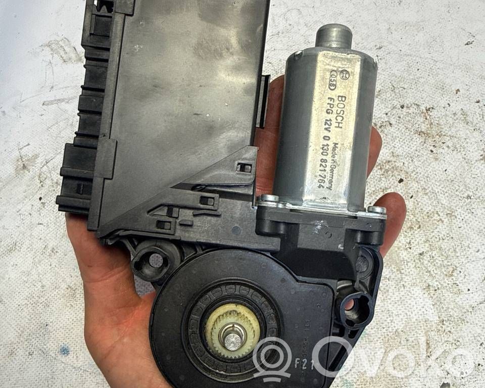 Audi A4 S4 B6 8E 8H Motor macara geam ușă față 