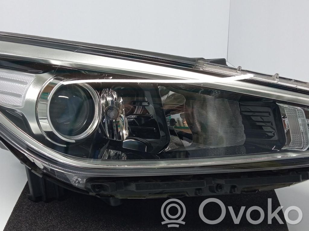 Hyundai i30 Phare frontale 