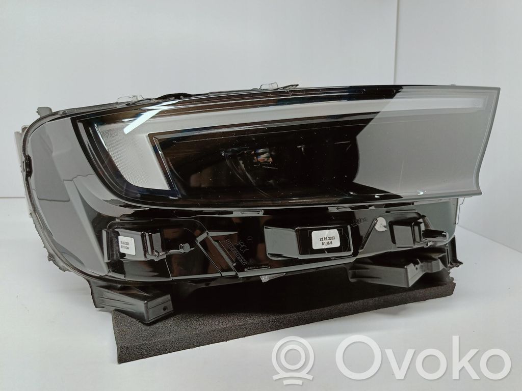 Opel Mokka B Lampa przednia 