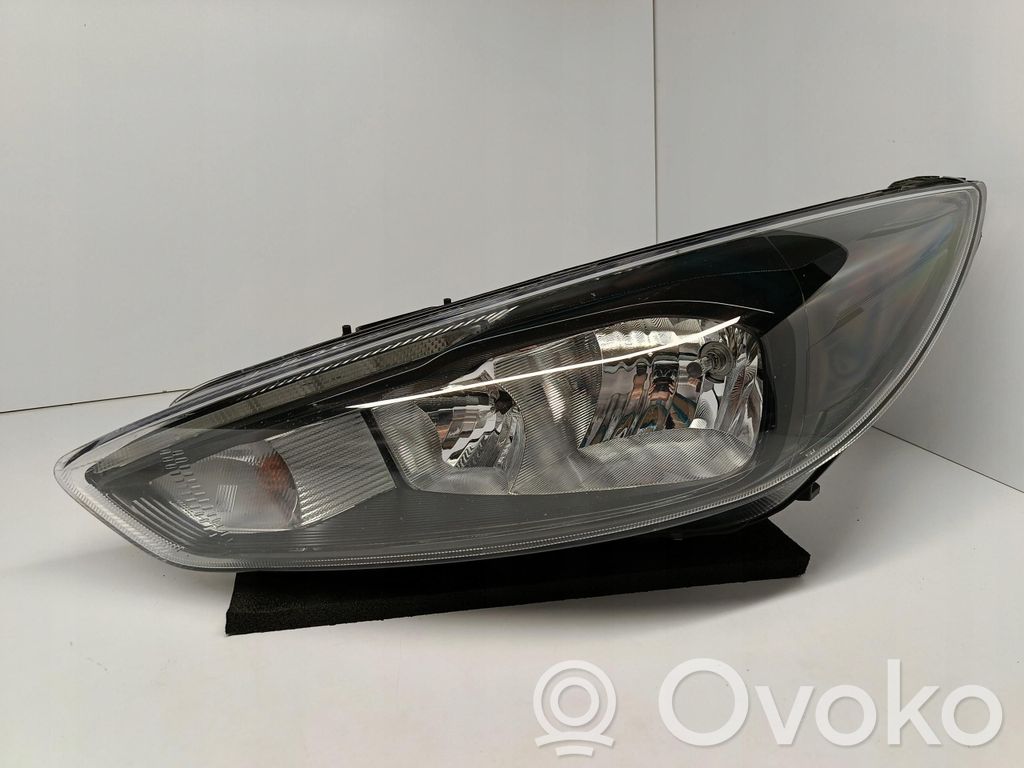 Ford Focus Scheinwerfer 