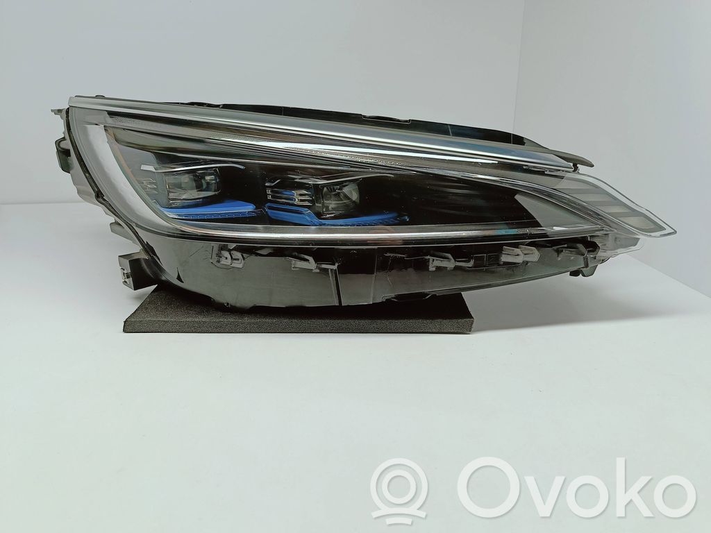 BYD Atto 3 Phare frontale 