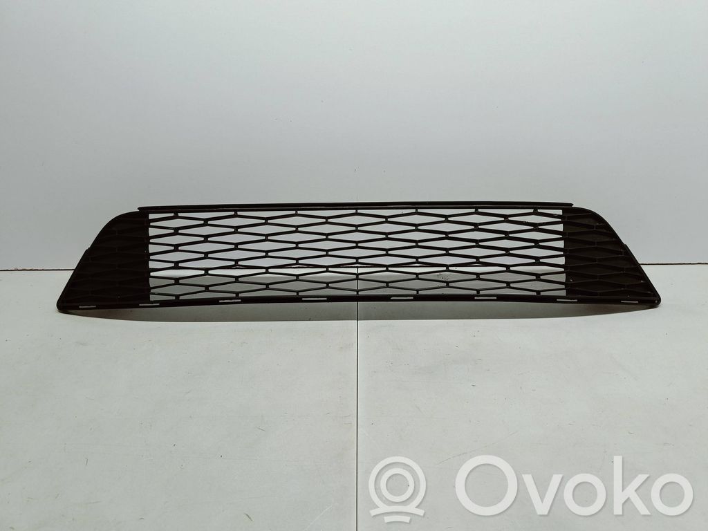 Seat Toledo IV (NH) Mascherina inferiore del paraurti anteriore 