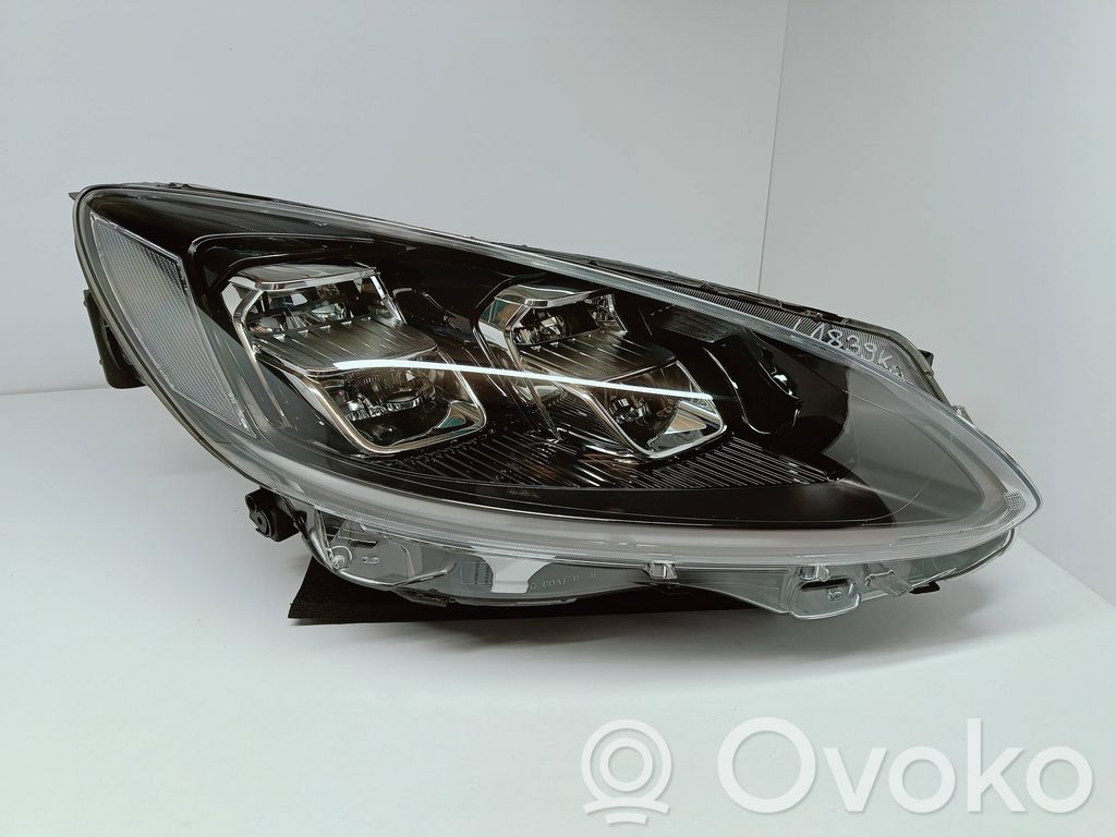 Ford Kuga III Headlight/headlamp 