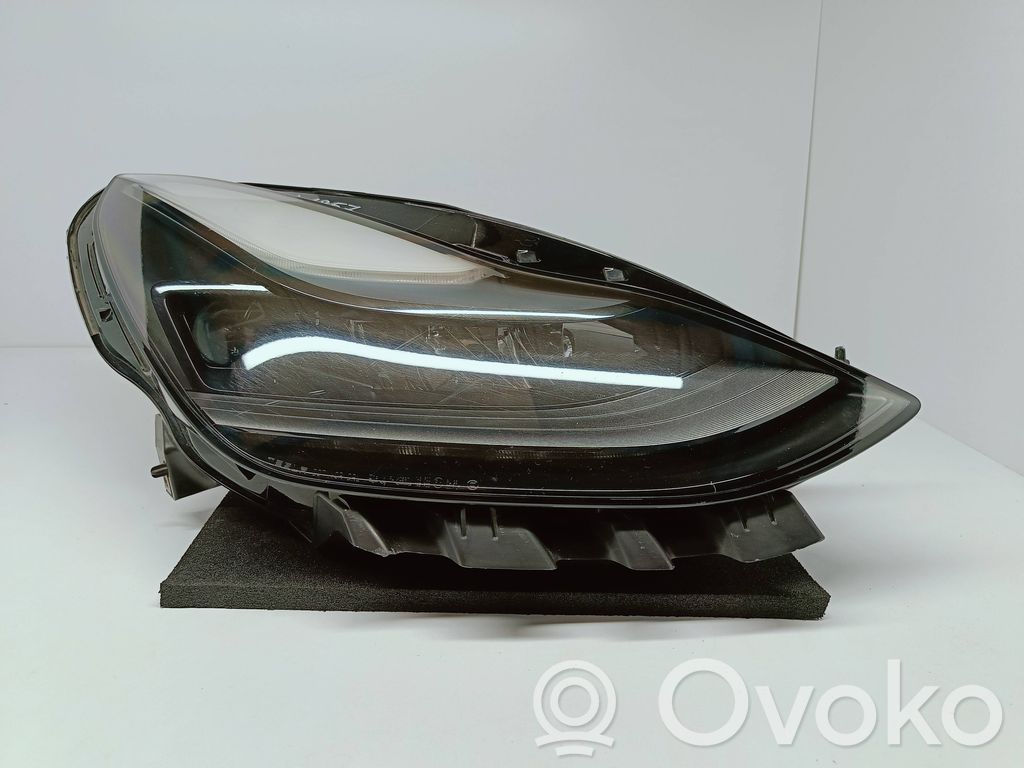 Tesla Model Y Headlight/headlamp 