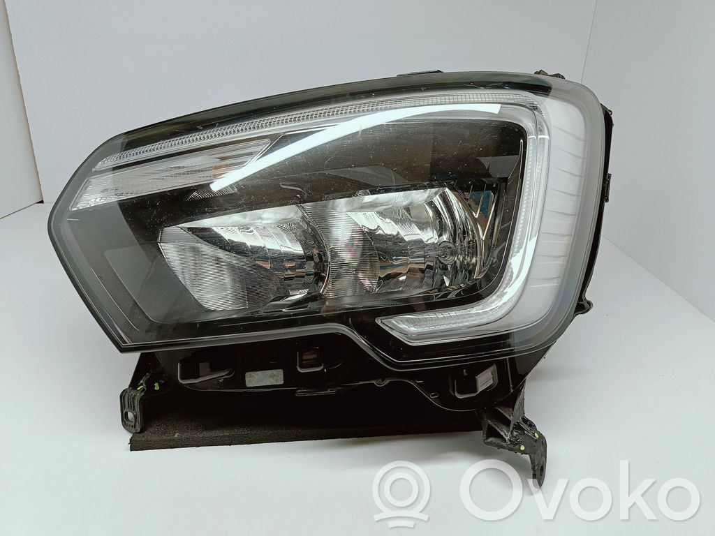 Phare frontale   260607867R,L1880,0021113005