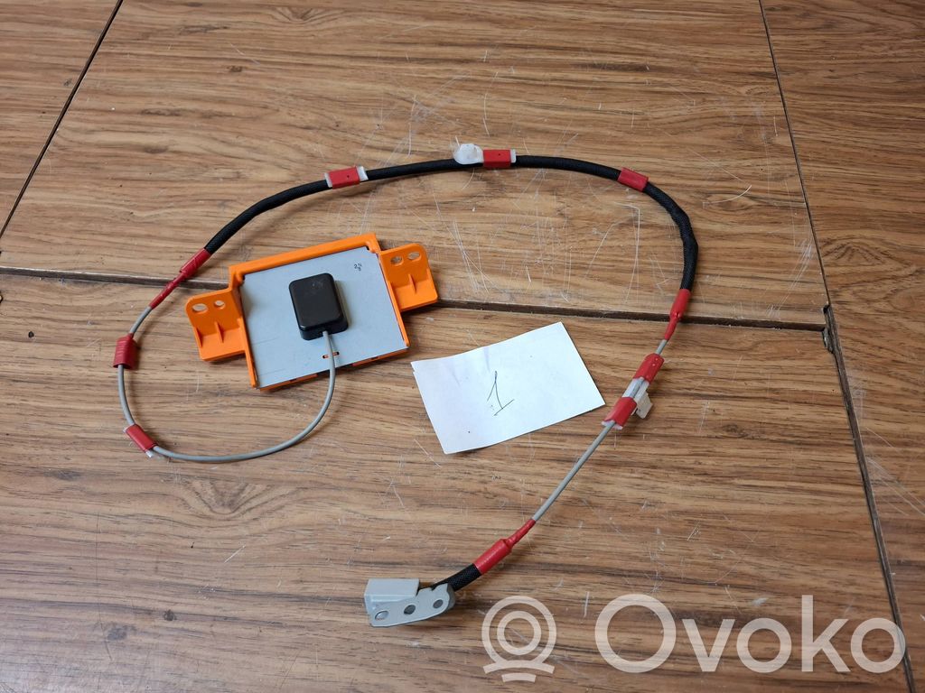 Lexus CT 200H Radion antenni 