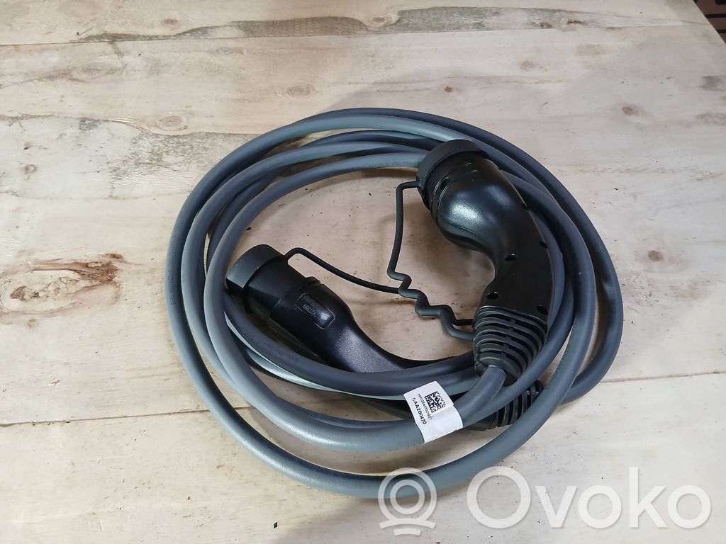 Kabel do ładowania samochodu elektrycznego   7827899