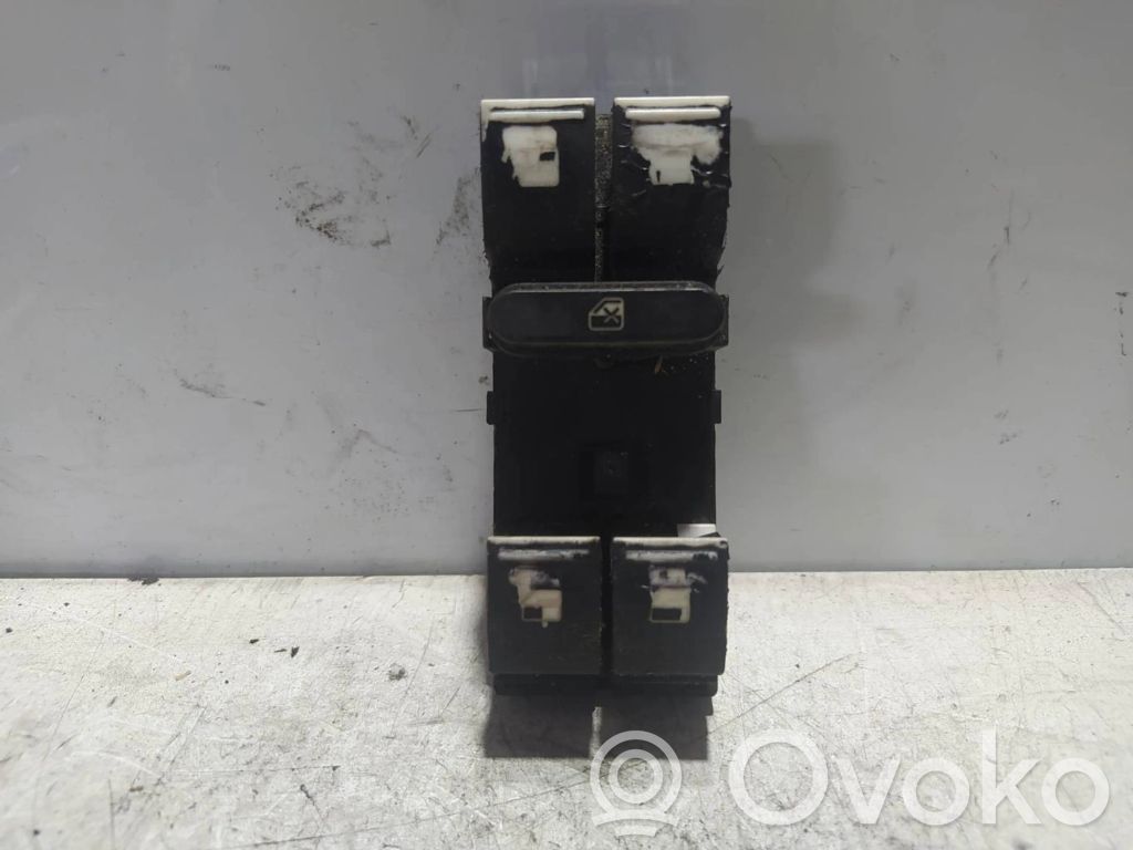 Interruptor del elevalunas eléctrico
