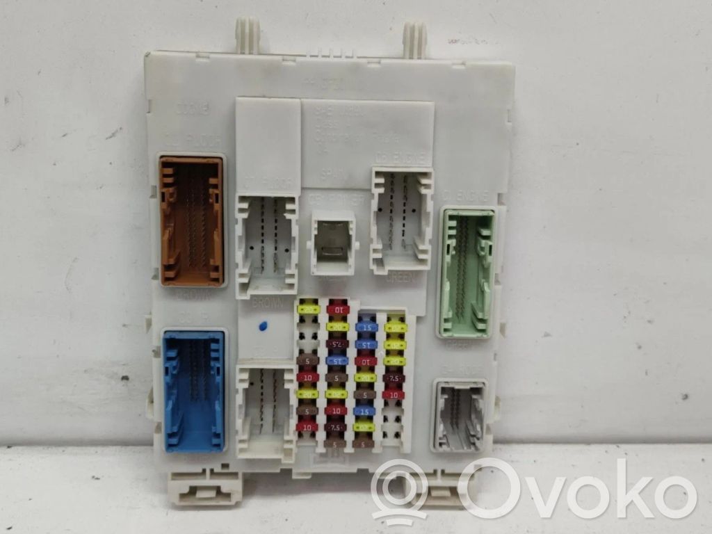 Ford Focus Fuse module 