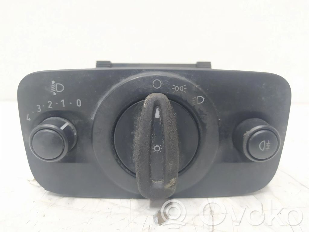Interruptor de luz   8A6T13A024AB
