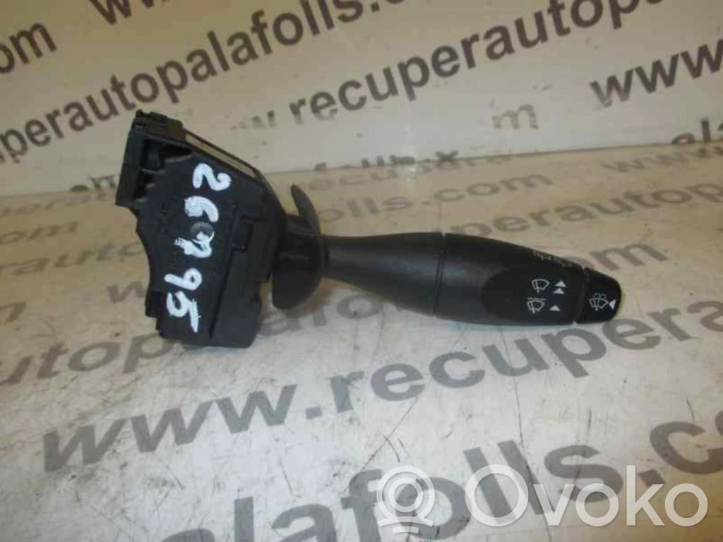 Interruptor del limpiaparabrisas   PA66GF30