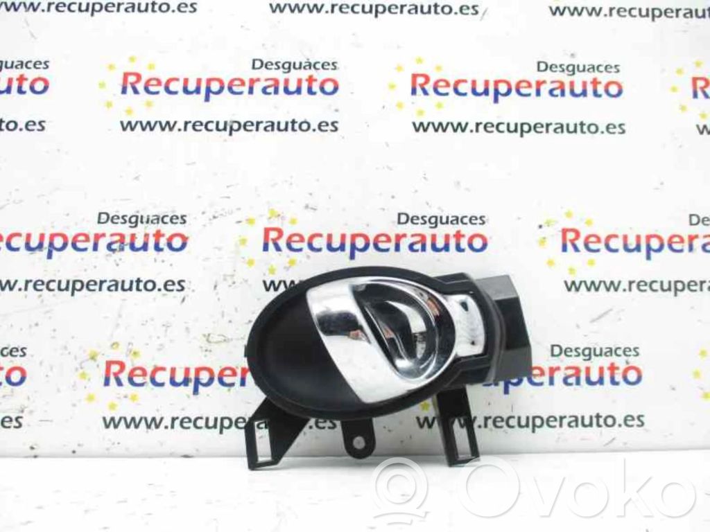 Rear door interior handle