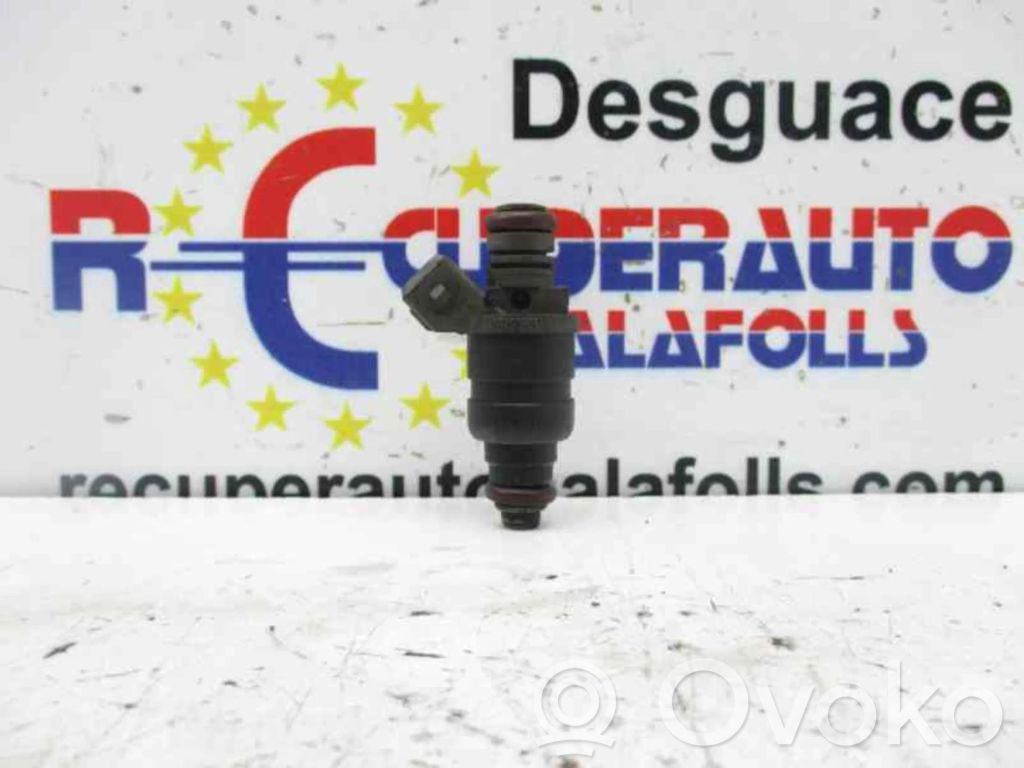 Inyector de combustible   06A906031A