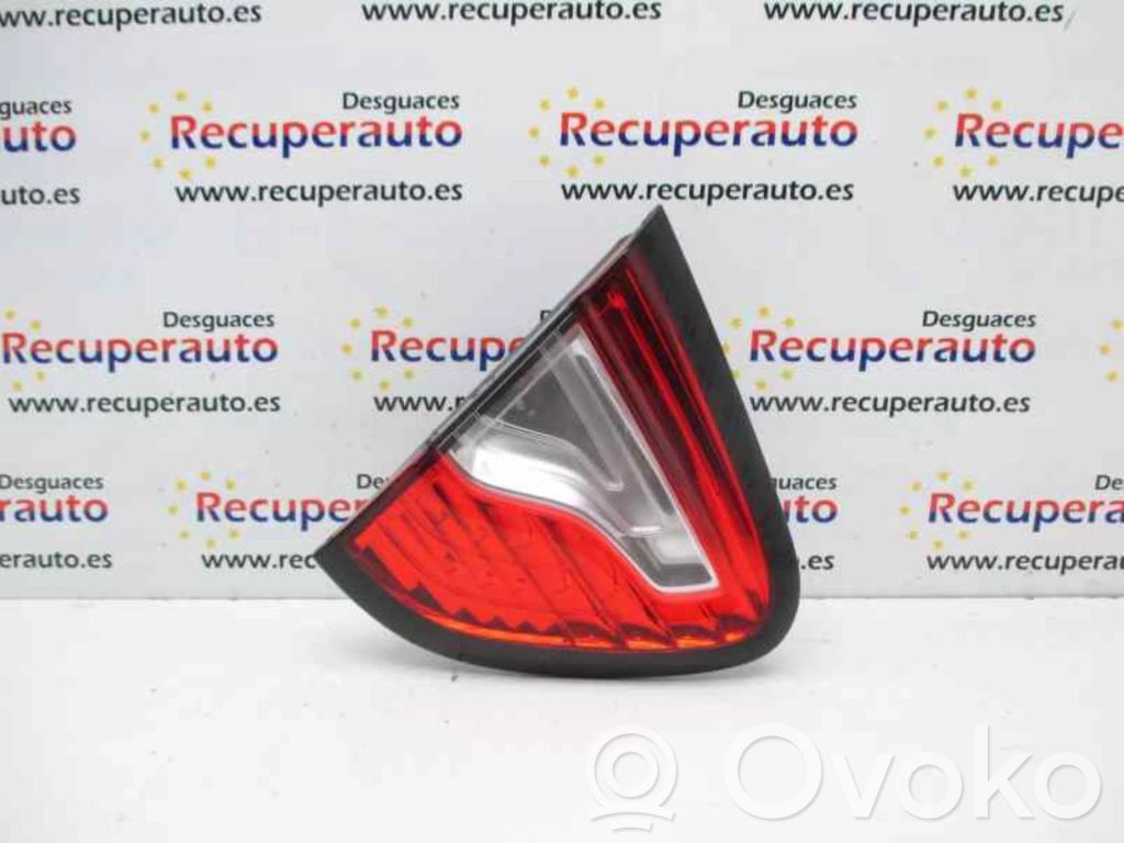 Rear/tail lights