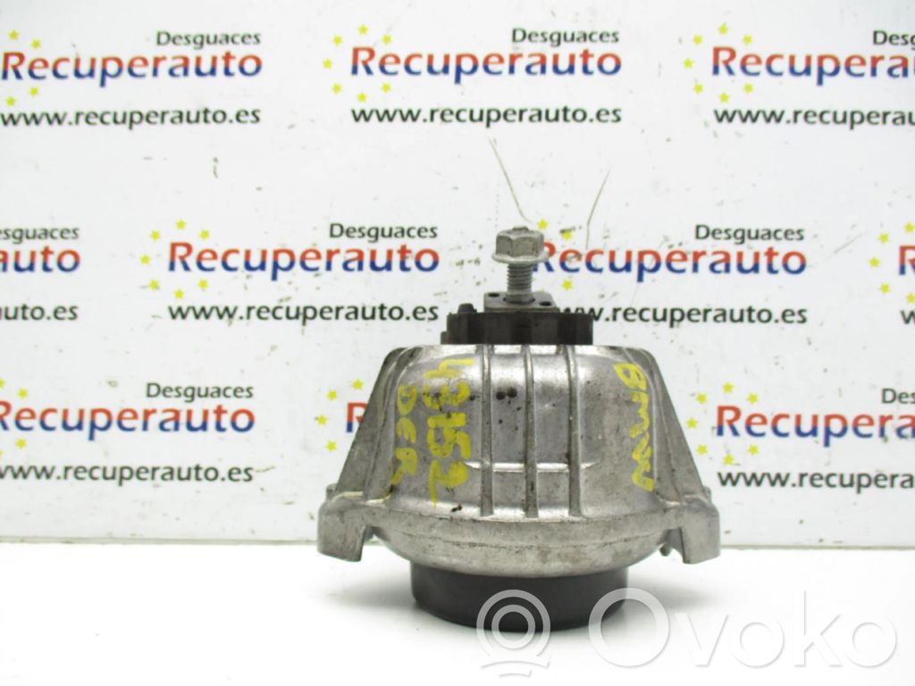 Engine mounting bracket   13981112