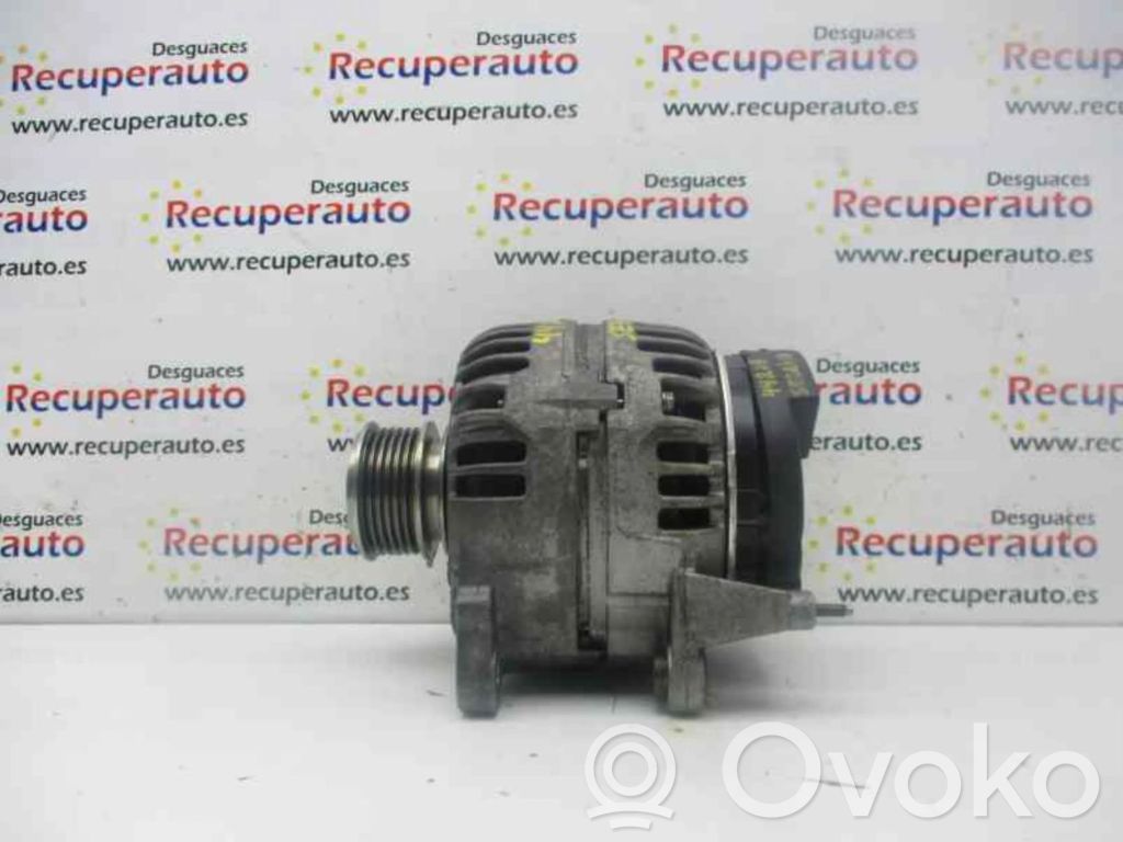 Alternador   05033757AB