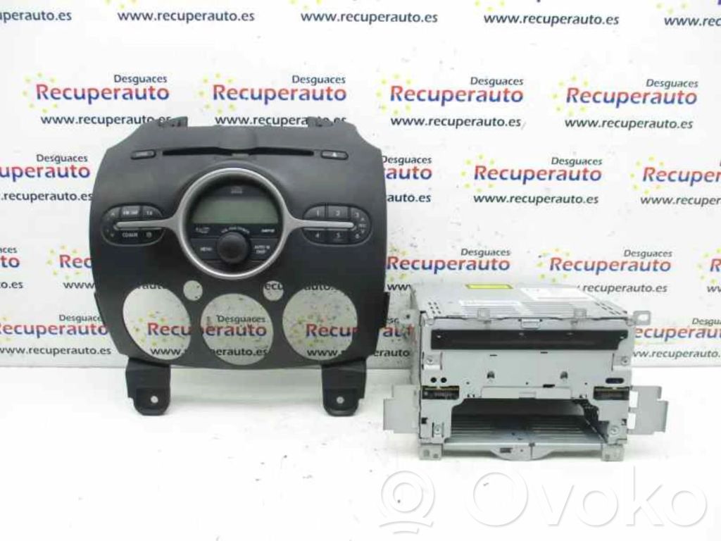 Mazda 2 Radio / CD-Player / DVD-Player / Navigation 