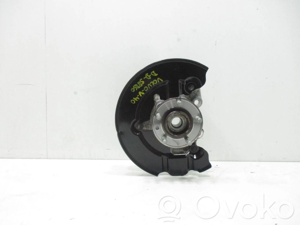 Front wheel hub spindle knuckle
