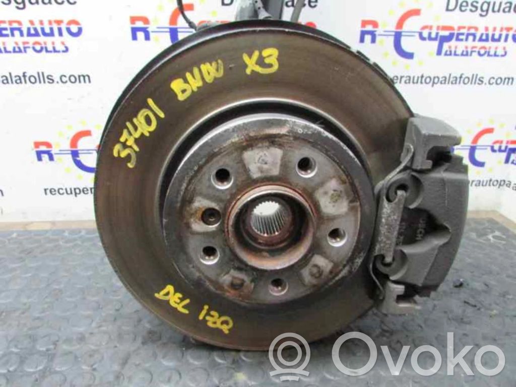 Front wheel hub spindle knuckle