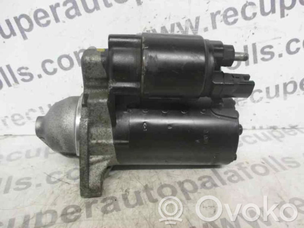 Стартер   281000D030