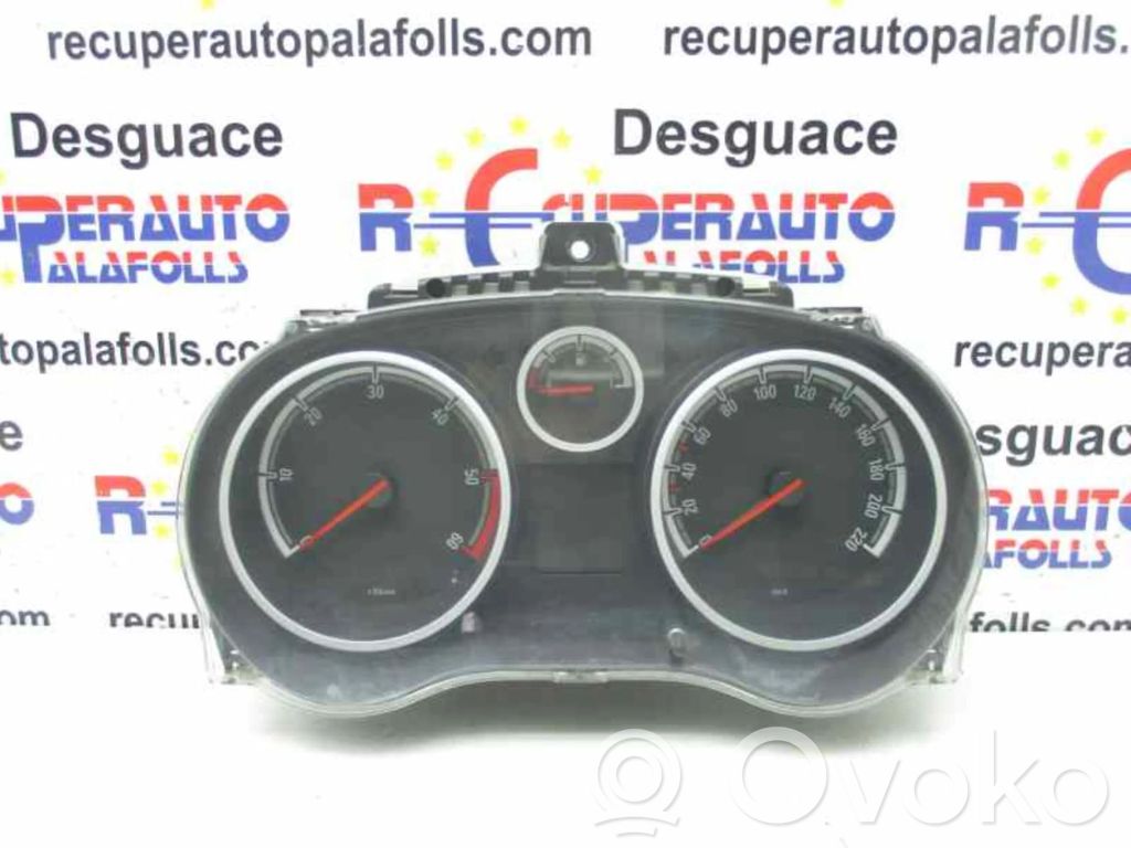 Opel Corsa D Spidometrs (instrumentu panelī) 
