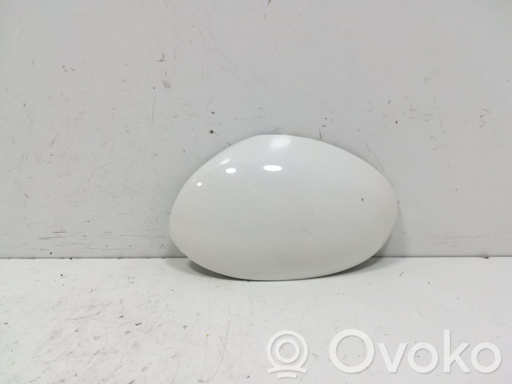 Embellecedor de espejo retrovisor