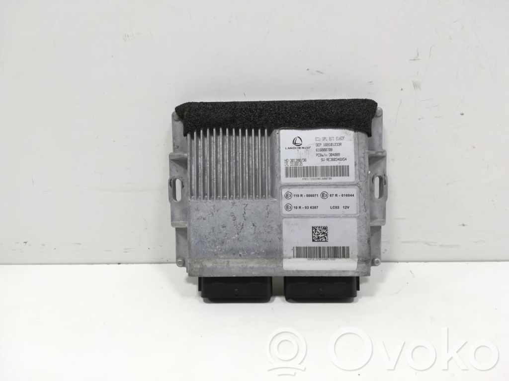 Renault Sandero I Unitate/modul de control motor 