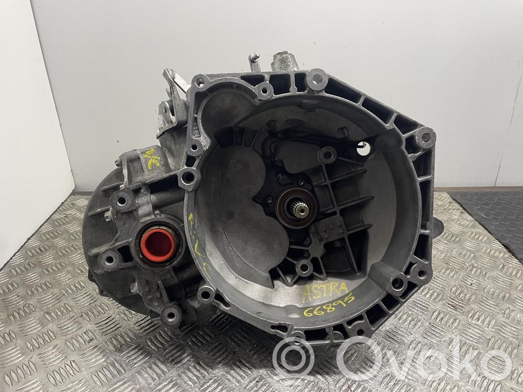 Opel Astra H Cutie viteze manuală cu 5 trepte 