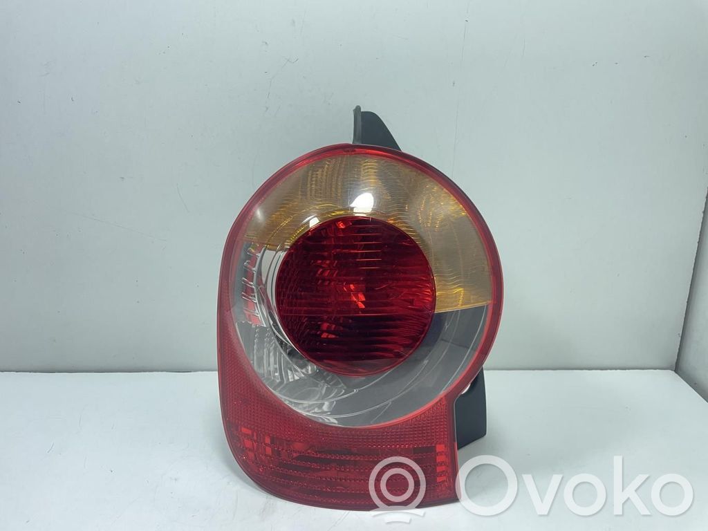 Rear/tail lights   8200212205