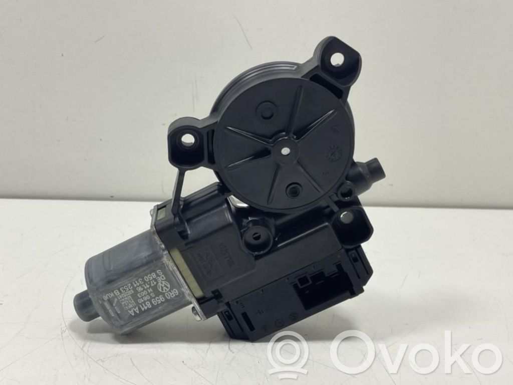 Volkswagen Polo Motorino deflettore/vetro