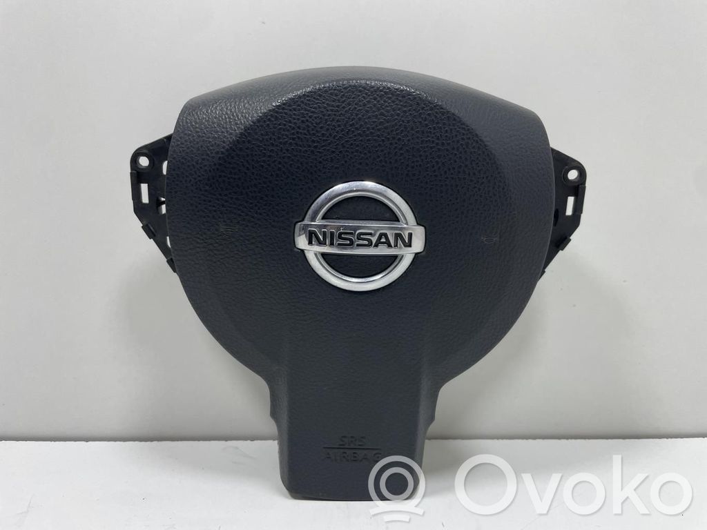 Nissan Qashqai Türairbag vorne