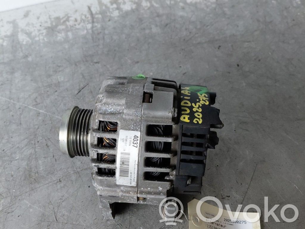 Audi A4 S4 B5 8D Generatorius 