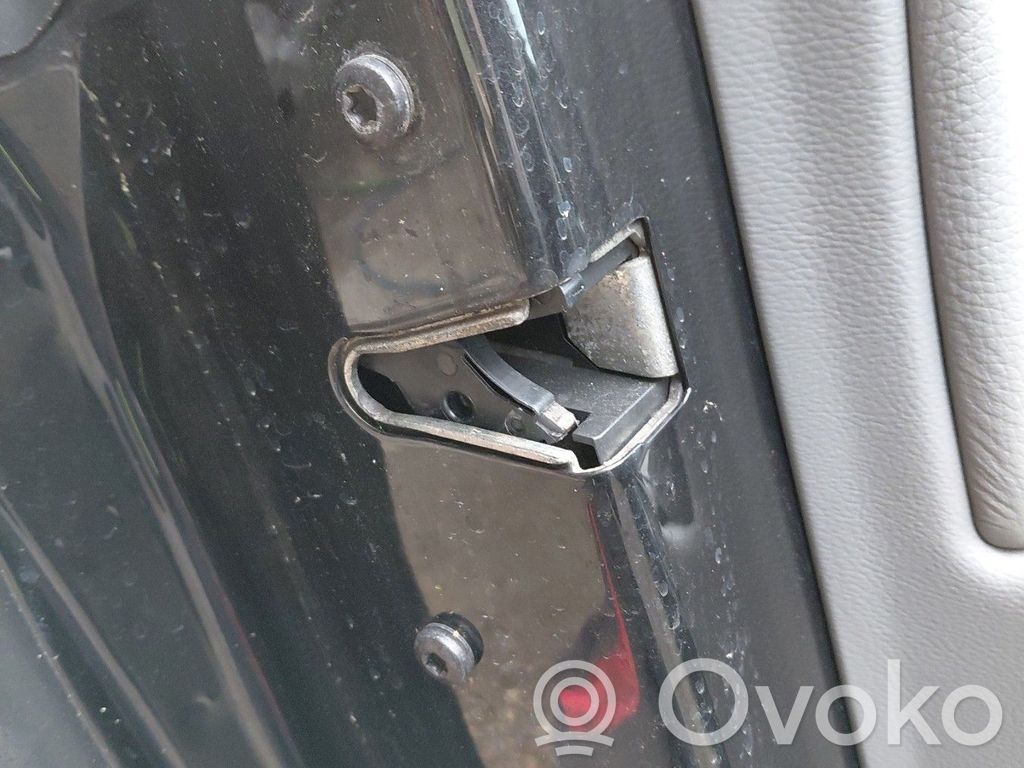 Front door lock   51217202143