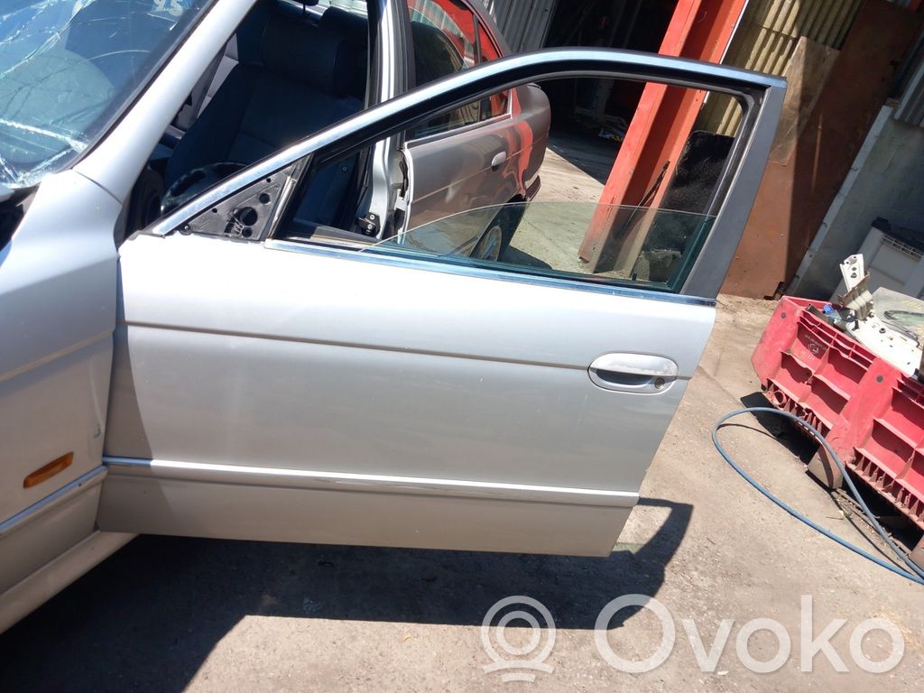 BMW 5 E39 Priekinės durys 