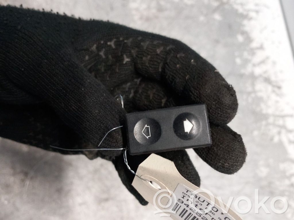Electric window control switch   61318368941
