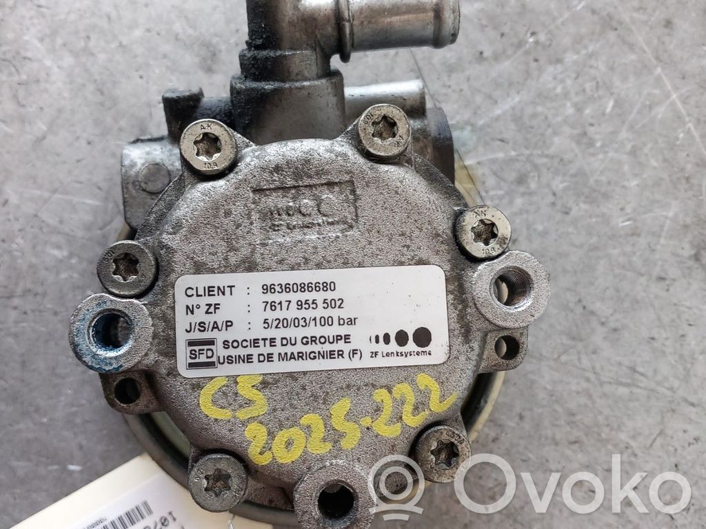 Ohjaustehostimen pumppu   000040077A