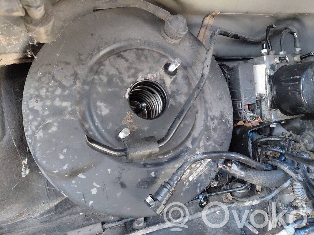Ford C-MAX II Brake booster 