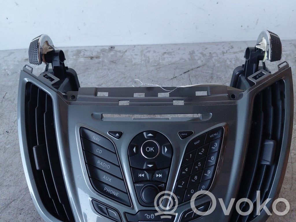 Ford C-MAX II Radio/GPS head unit trim 