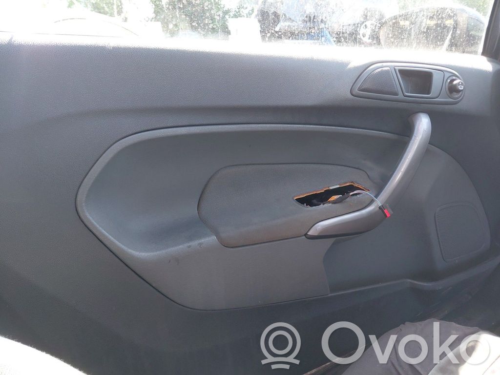 Ford Fiesta Macara ușă față cu motor 