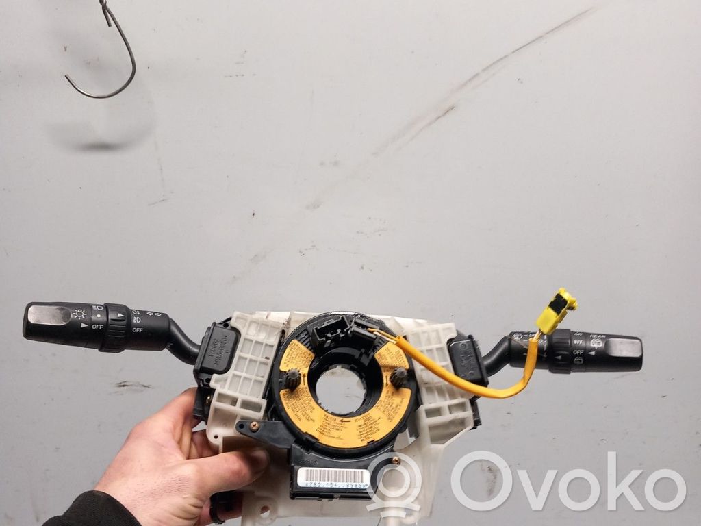 Mazda 5 Bloc semnalizator și ștergător parbriz 
