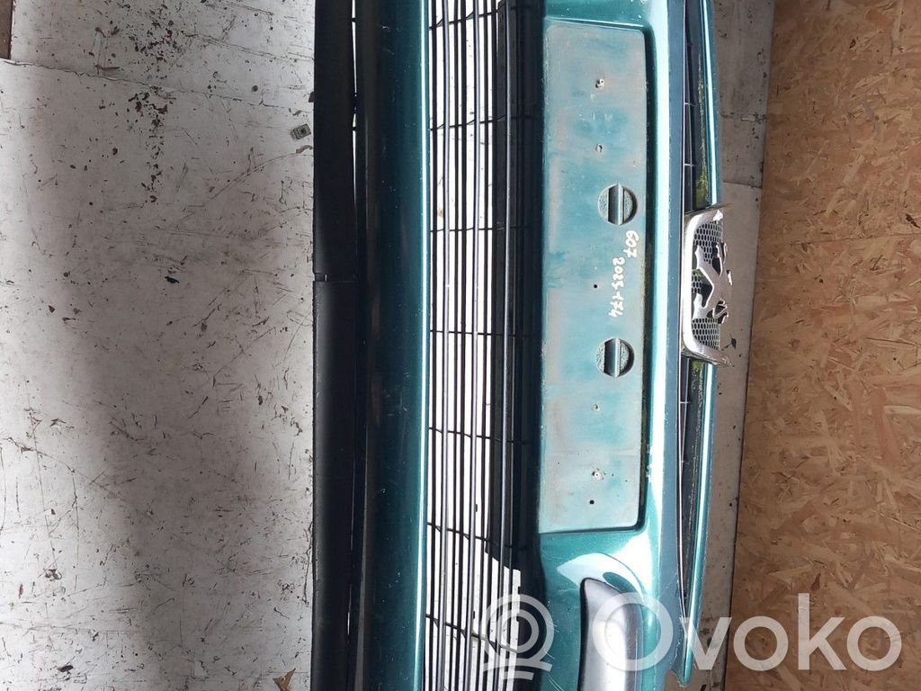 Parachoques delantero   7401Q2