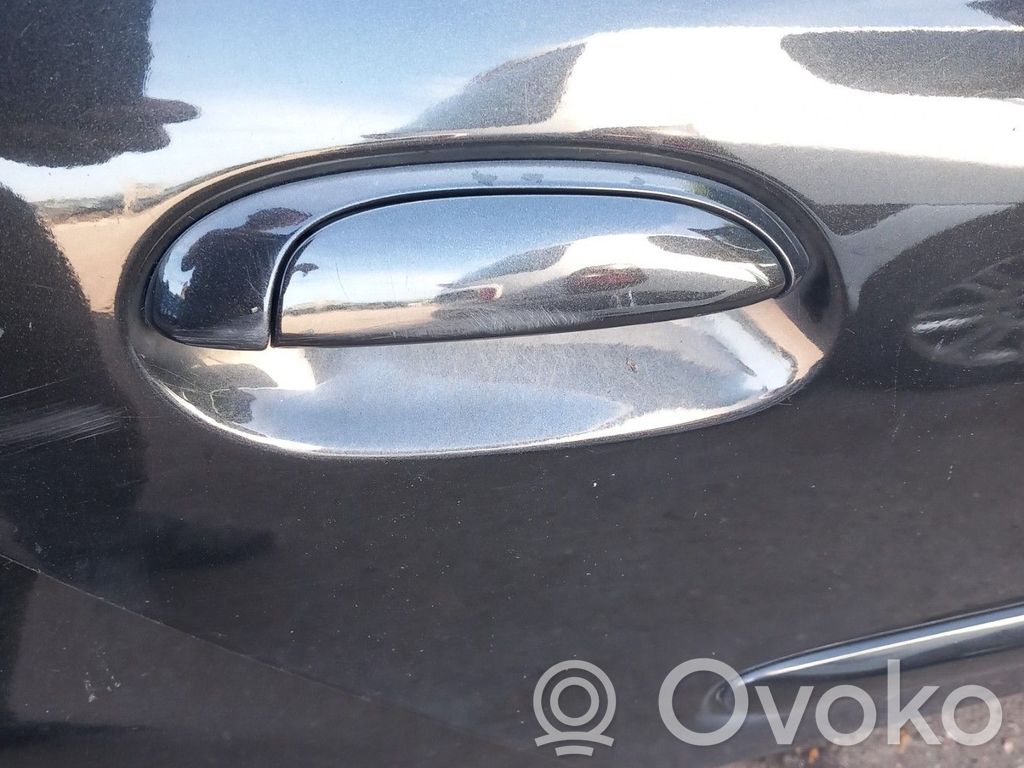 Renault Clio II Manecilla externa puerta trasera 